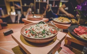 LA LOCA: ŠÉRUJTE JÍDLO