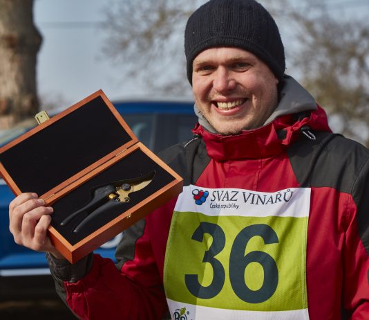 Mistři v řezu!!!! Zlaté nůžky míří do Blatnice