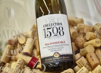 Rulandské bíle ze Zámeckého vinařství Bzenec je nejlepším vínem Česka pro rok 2019
