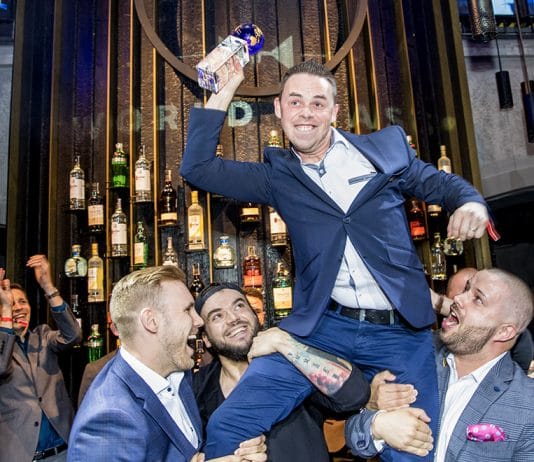 Nejlepším barmanem České republiky je Tomáš Nyári