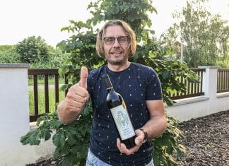 ŠAMPIONEM ČERVNOVÉHO HODNOCENÍ VÍN SOUTĚŽE „SUCHÁ VÍNA ONLINE“ SE STAL PINOT BLANC Z TŘEBÍVLIC