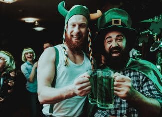 TŘIKRÁT NA ZDRAVÍ! A NA PATRIKA