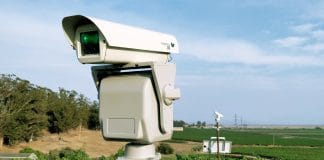 Stop špačkům na vinicích. Plašiče třetího tisíciletí fungují a lidi neruší