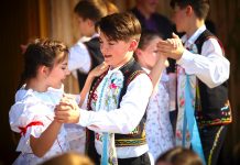 Turistické novinky Jižní Moravy. Přijeďte za vínem a gastronomií na kole i obytňákem