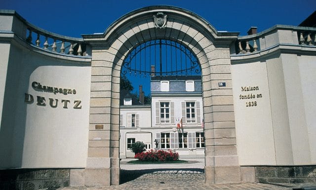 Změny v Champagne Deutz. Novou sklepmistryní je Caroline Latrive