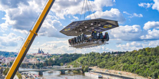 DINNER IN THE SKY 2023 vyplouvá. Do oblak míří Koráb, mladý profík z karlovarského Puppu