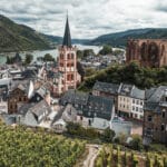 06-Bacharach-Pohled-na-mesto-s-kostelem-St.-Peter-Kirche-©-DZTRale-Pavicevic