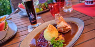 Rybu spláchněte Solarisem, bizona Pinotinem. Německá jezerní krajina překvapuje vinicemi i chutěmi