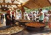 Festival NÁPLAVKŐŐŐ plánovaný na tento víkend SE RUŠÍ! Oslavy maďarské gastronomie a kultury padly za oběť počasí Maďarský festival chutí