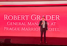 MARRIOTT 25 LET V PRAZE. Ikona pohostinství v srdci historického centra hýčká hosty luxusem i důrazem na lokálnost Oslavy25 let hotelu Marriott