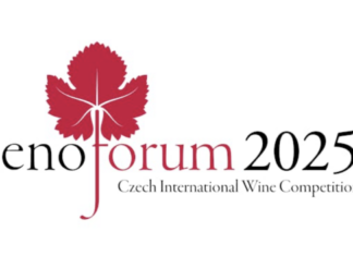 Zámek ve Vranově nad Dyjí hostí Mezinárodní soutěž vín Oenoforum 2025
