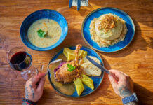 Svatomartinská vína odstartovala. Vydařený ročník 2025 provázejí husičky a slavnosti