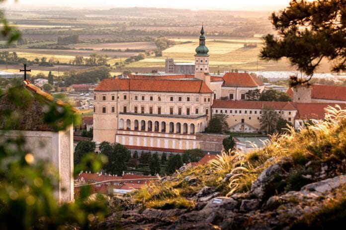 Mikulov zamek z kopecku