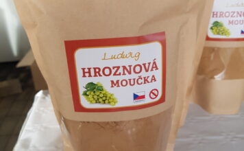 Z odpadu potravinářskou hvězdou. HROZNOVÁ MOUČKA Z NĚMČIČEK získala nejvyšší ocenění Země živitelky