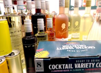 VÍNO BEZ LAHVE? Amsterdam ukazuje, kam směřuje světový obchod s vínem lahve, plechovky, vína i koktejly, Amsterdam dodává trhu s nápoji další perspektivu Foto: Vinexposium